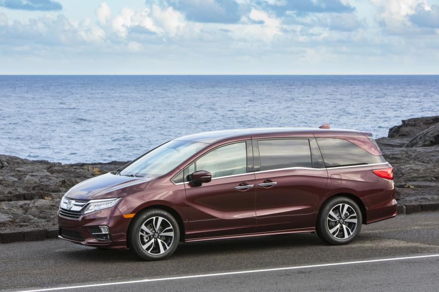  Honda Odyssey 2017 года  (фото 72 из 160)